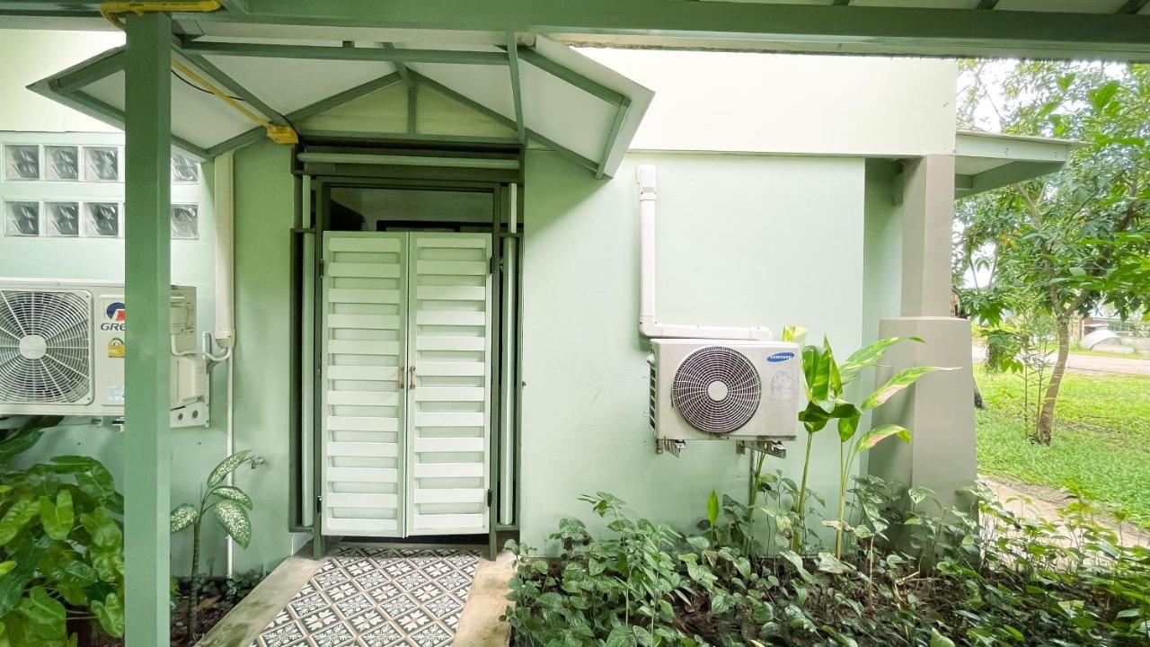 Rimsira Villa Chumphon Exteriör bild