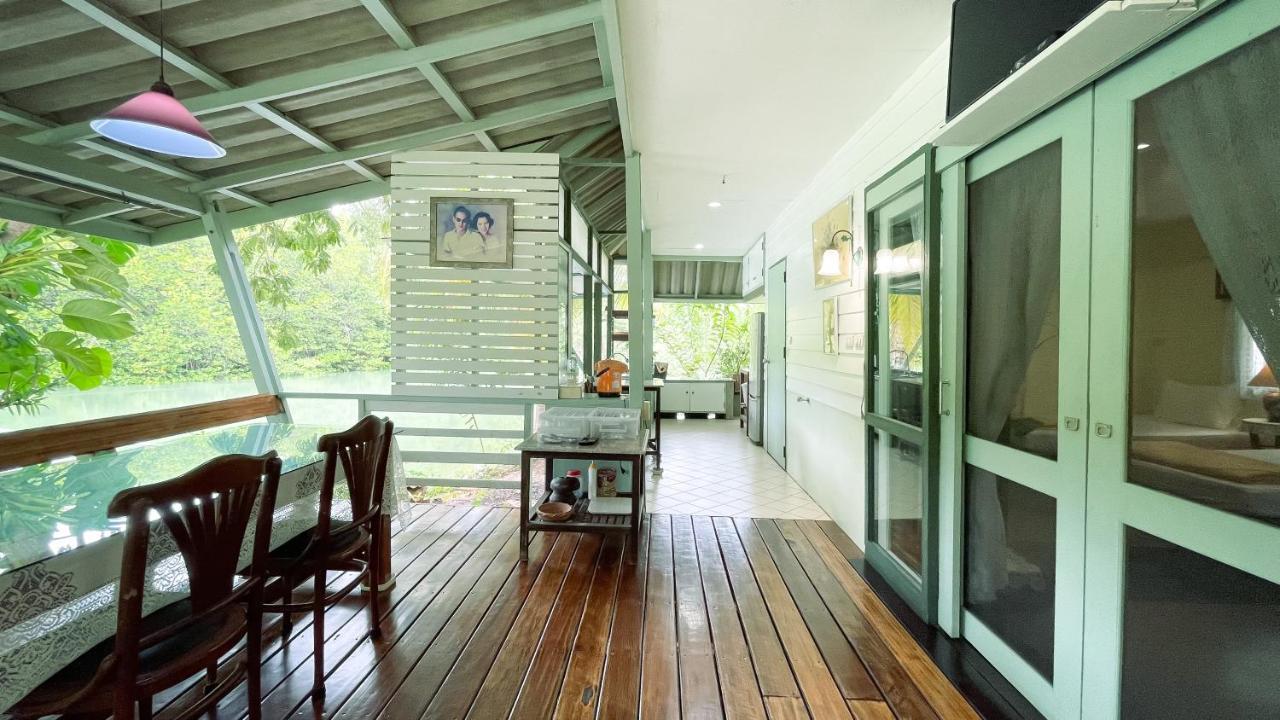 Rimsira Villa Chumphon Exteriör bild
