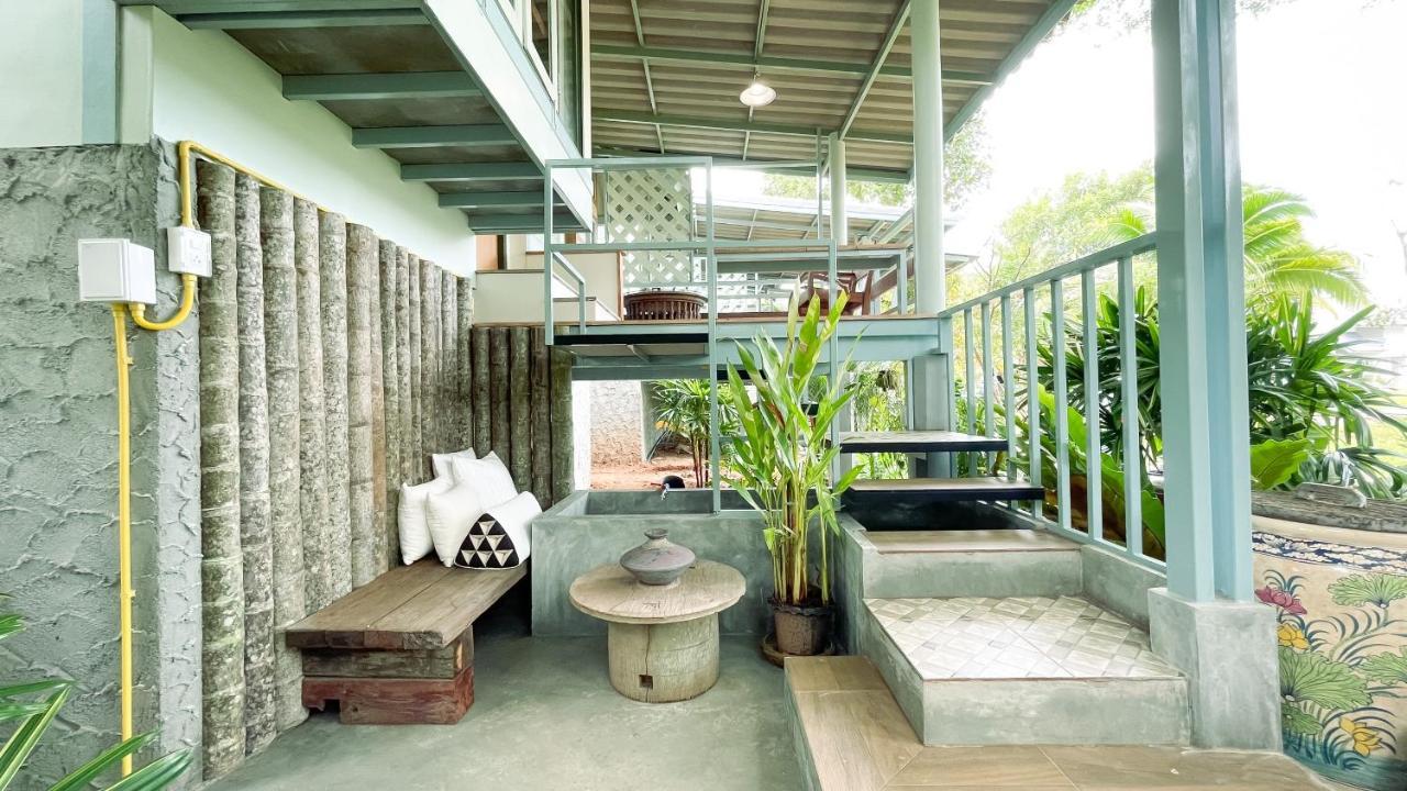 Rimsira Villa Chumphon Exteriör bild