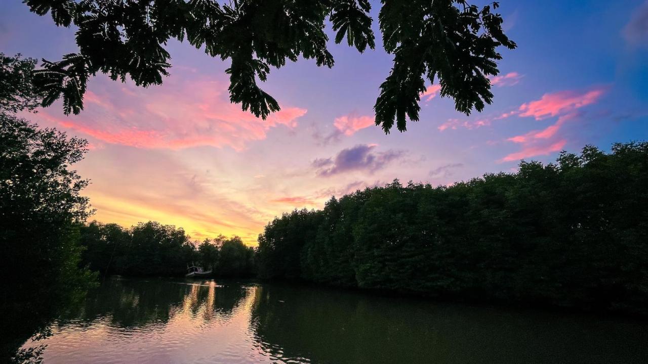 Rimsira Villa Chumphon Exteriör bild