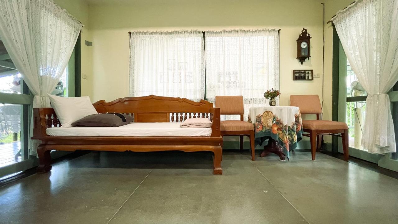 Rimsira Villa Chumphon Exteriör bild