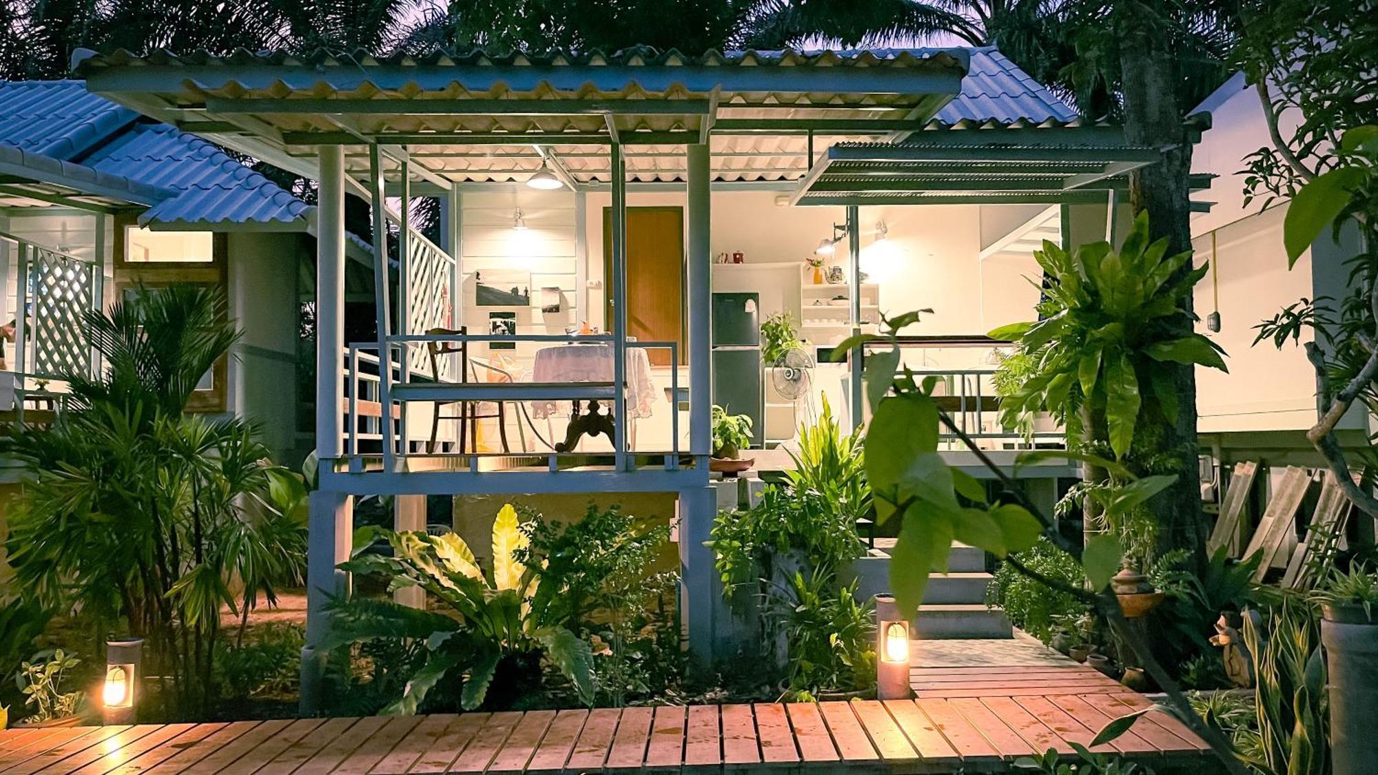 Rimsira Villa Chumphon Exteriör bild