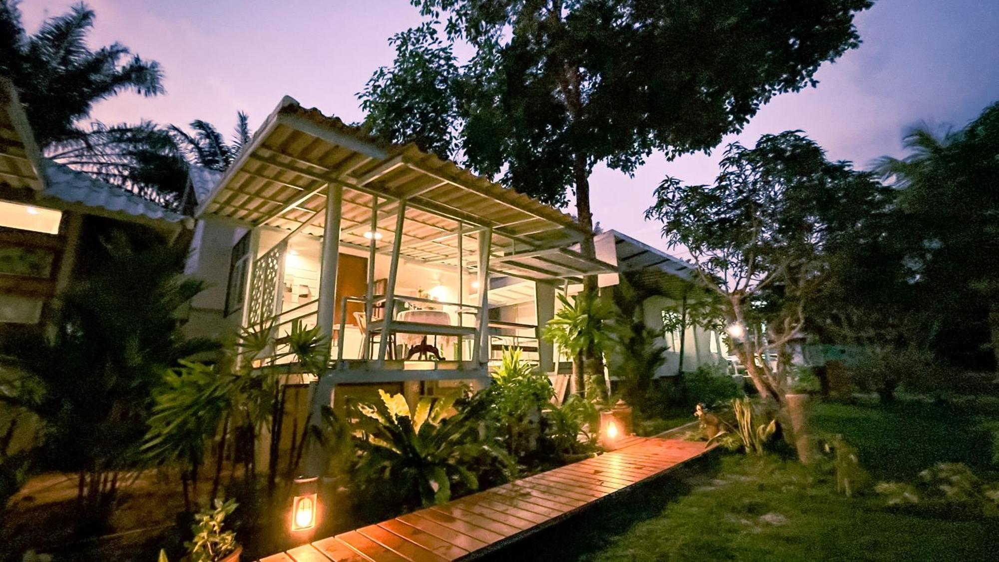 Rimsira Villa Chumphon Exteriör bild